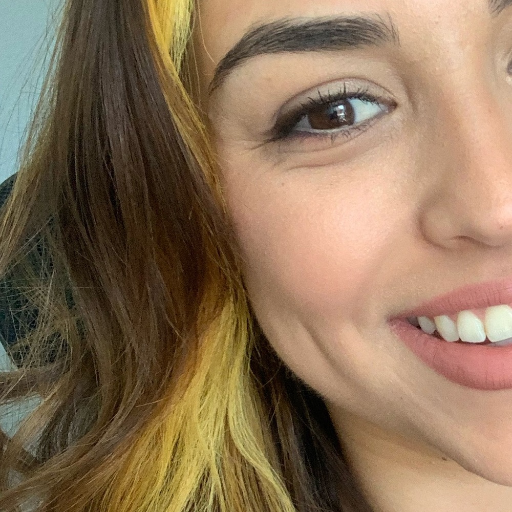 Meet your Posher, Isabel